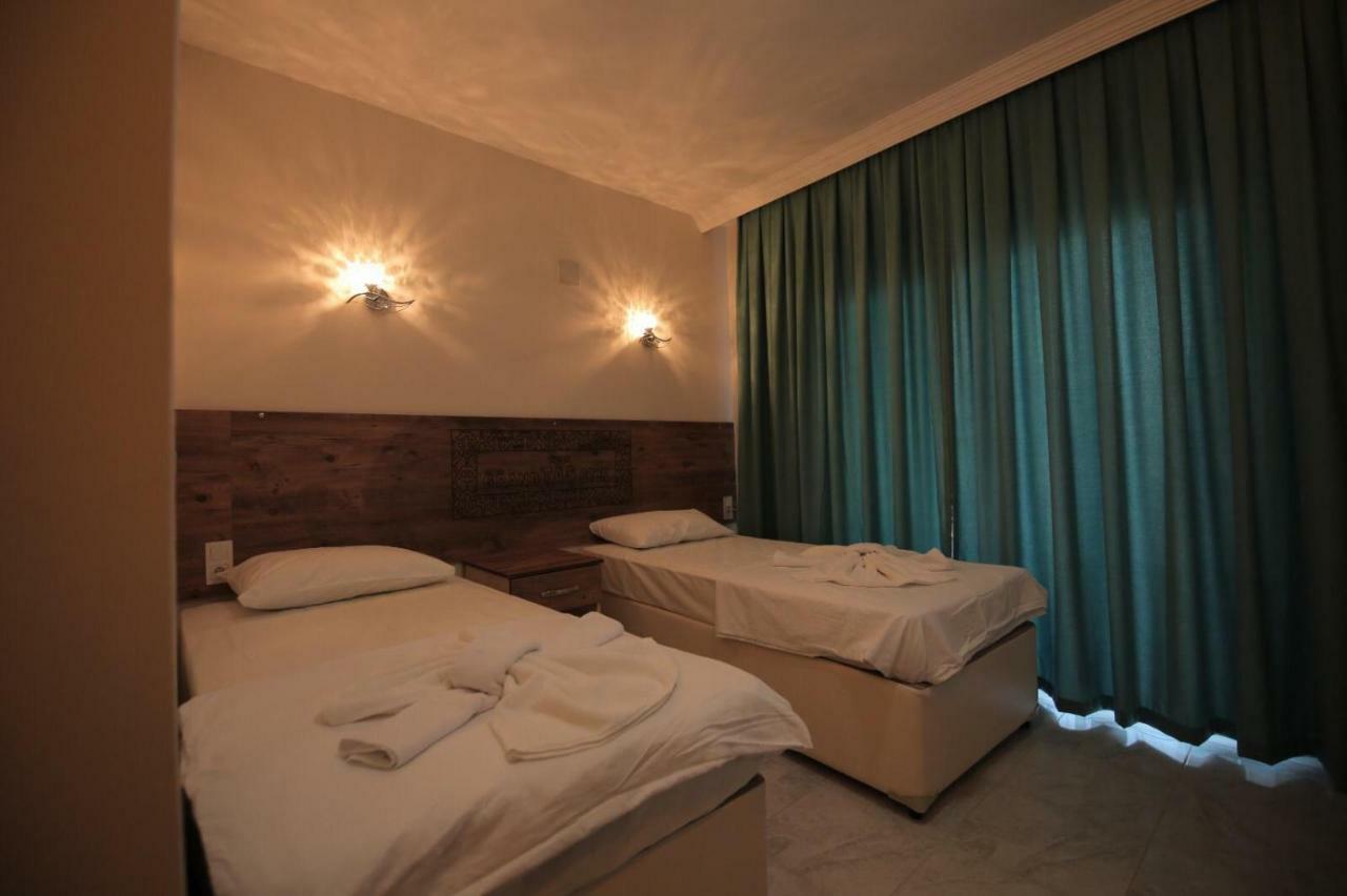 Grand Tas Otel Mut エクステリア 写真